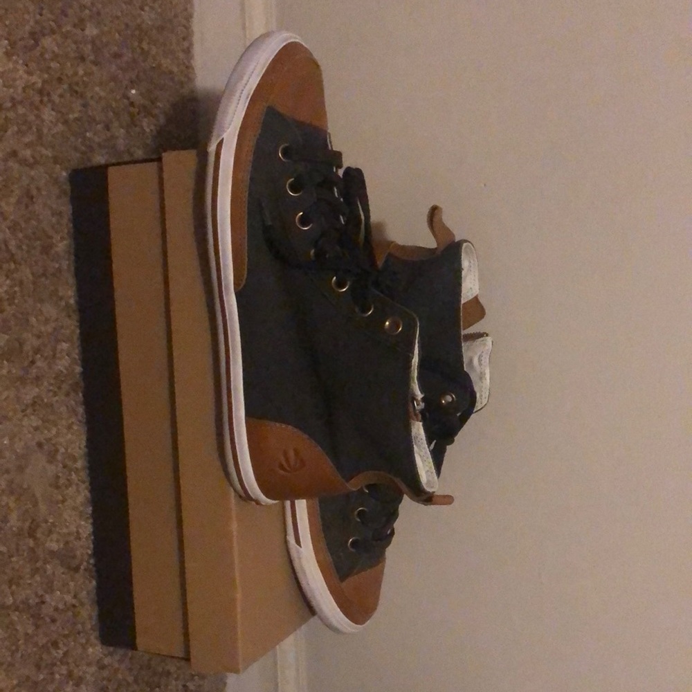 Burnetie high top